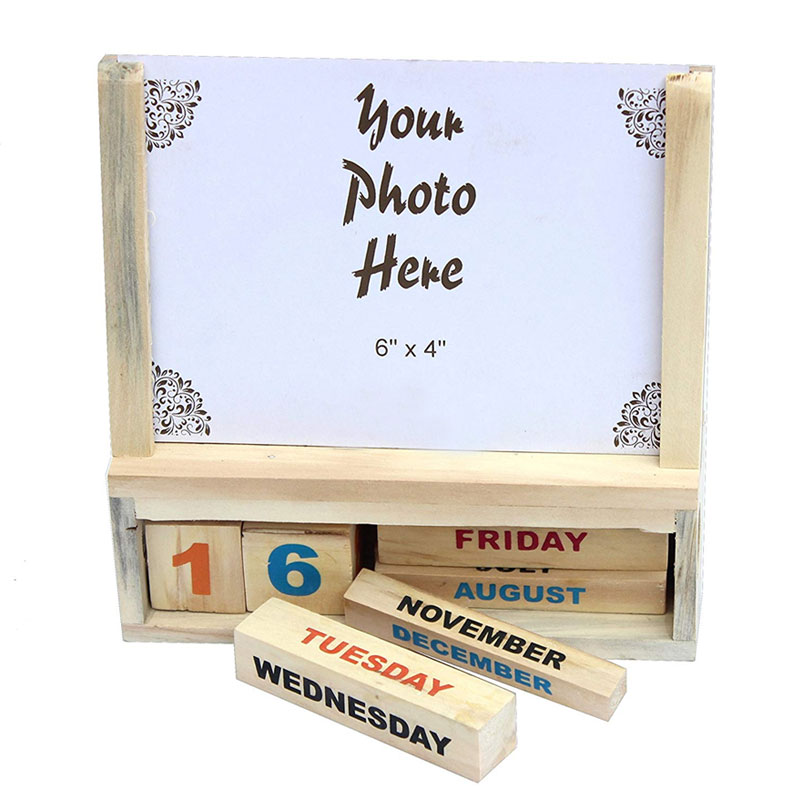 Wooden Calendar with A Photoframe